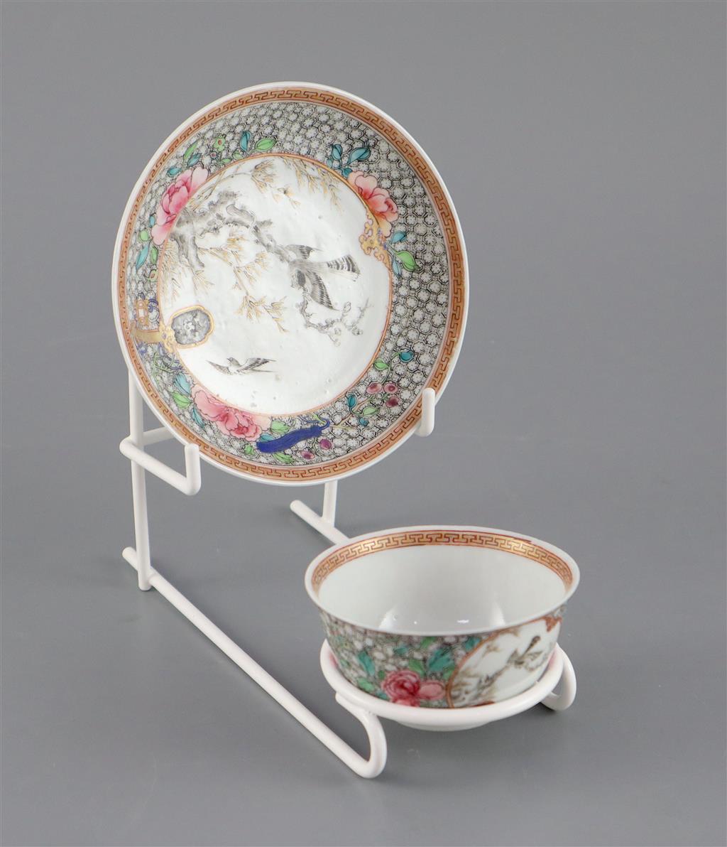 A Chinese famille rose 'hawk' tea bowl and saucer, Yongzheng period, saucer 11.5cm diameter